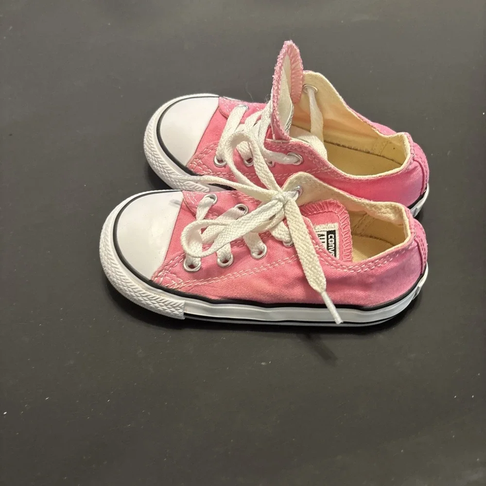 Converse brand model